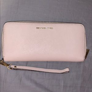 michael kors wallet